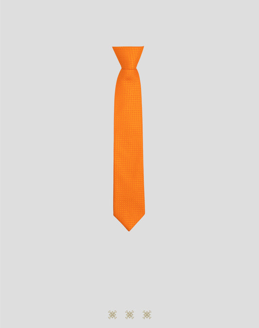 Corbata naranja con nudo 40-005